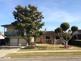 6468 Oakcrest Dr, San Jose, CA 95120
