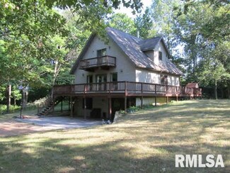 2178 N Mayflower Ln, Texico, IL 62889