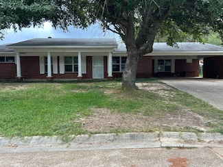 1310 Chestnut, Magnolia, AR 71753