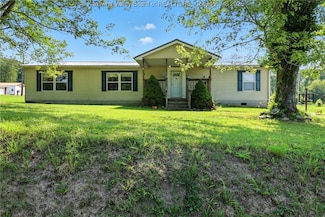 1636 Ferrell Rd, Saint Albans, WV 25177