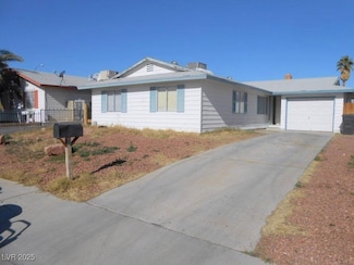 6480 Bugbee Ave, Las Vegas, NV 89103