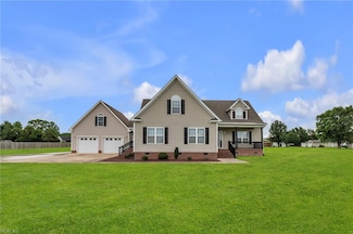 817 Tulls Creek Rd, Moyock, NC 27958