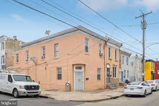 2636 Emerald St, Philadelphia, PA 19125