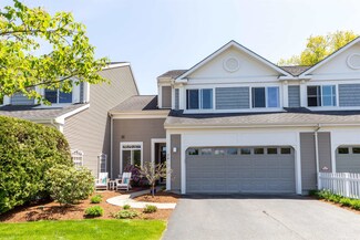74 Woodthrush Cir, South Burlington, VT 05403