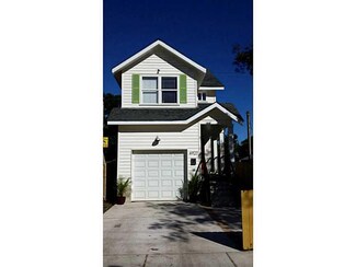 4927 Eastern St, New Orleans, LA 70122