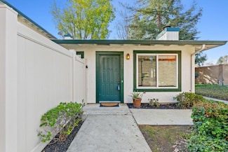 2557 Blue Rock Ct Unit 33, San Jose, CA 95133