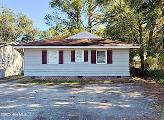 2157 Burnett Blvd, Wilmington, NC 28401