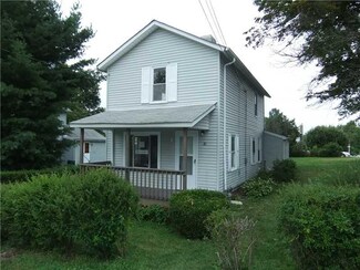 70 Orchard St, Bairdford, PA 15006