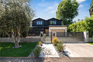 5517 Allott Ave, Sherman Oaks, CA 91401