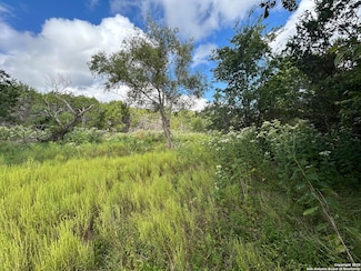 135 Marshall Dr, Kerrville, TX 78028