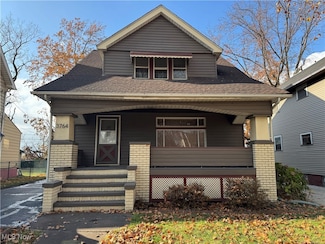 3764 Washington Park Blvd, Newburgh Heights, OH 44105