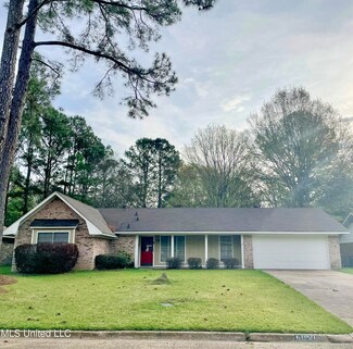 6050 Ferncreek Dr, Jackson, MS 39211