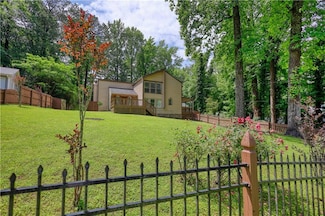 2926 Swarthmore Dr, Lawrenceville, GA 30044