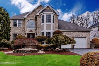19 Violet Cir, Howell, NJ 07731