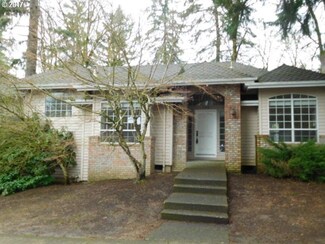 3211 Royce Way, Lake Oswego, OR 97034