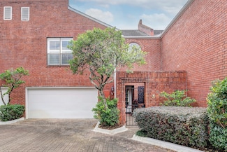 4 Rutgers Place, Houston, TX 77005