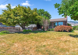 26 Pershing St, Wenatchee, WA 98801