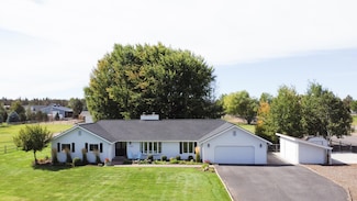 63265 Peterman Ln, Bend, OR 97701