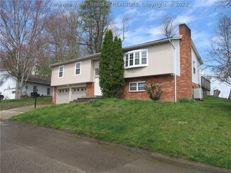 5427 Morning Dove Ln, Charleston, WV 25313