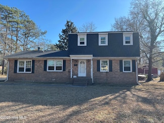 205 Speight St, Havelock, NC 28532