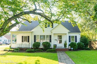 109 S Ashe St, Elizabeth City, NC 27909