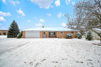 1695 Springport Rd, Jackson, MI 49202