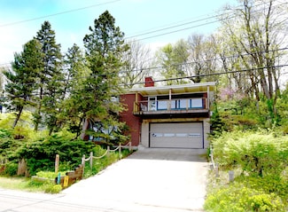 125 E Lake Front Dr, Michigan City, IN 46360