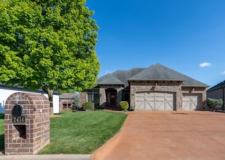 2414 E Academy, Ozark, MO 65721