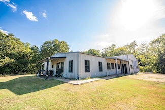 676 Farm Road 2653 N, Cumby, TX 75433