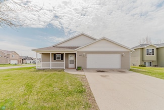 1837 43rd Ave S, Moorhead, MN 56560