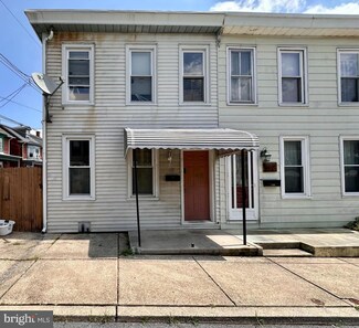 498 N 6th St, Lebanon, PA 17046