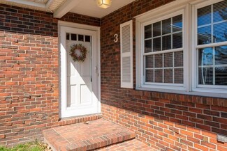 3 South St, Salem, MA 01970