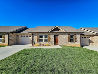 1507 Green Ln, Shelbyville, TN 37160