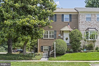 8178 Electric Ave, Vienna, VA 22182