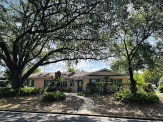 160 Birchwood Dr, Maitland, FL 32751