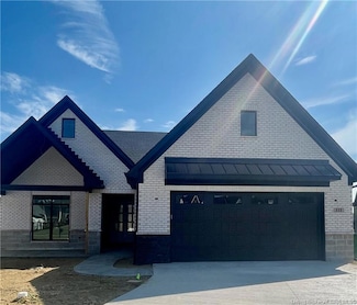 333 Tuscany Dr Unit 16, Floyds Knobs, IN 47119