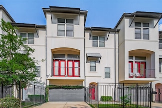 2506 Maxroy St, Houston, TX 77007