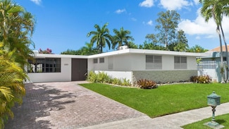 Urb. Torrimar Paseo de La Alhambra Unit 1-16, Guaynabo, PR 00966