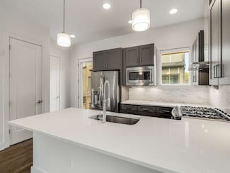 825 Melpark Ct, Nashville, TN 37204