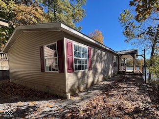 1457 Spirea Ct, North Vernon, IN 47265