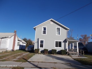 252 W Chestnut St, Wauseon, OH 43567