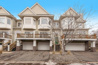213 Christenson Way NE, Minneapolis, MN 55432