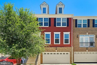 8897 Englewood Farms Dr, Manassas, VA 20112