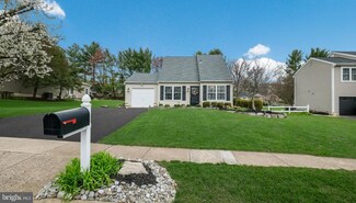 99 Jasen Dr, Chalfont, PA 18914