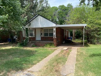 2065 2065 Country Club Rd, Duncan, OK 73533