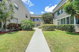 318 Monaco Blvd Unit G, Delray Beach, FL 33446
