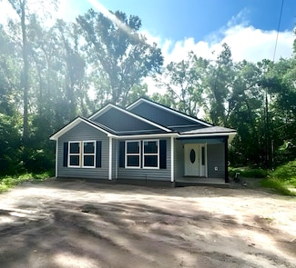 767 Wakulla Arran Rd, Crawfordville, FL 32327