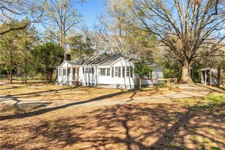 435 Seawright Dr, Pendleton, SC 29670