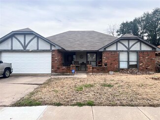 620 Betsy Ross Dr, Arlington, TX 76002