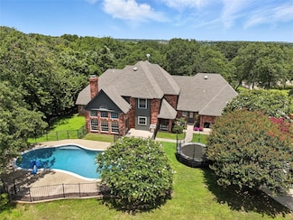 5708 Pecan Cir, Alvarado, TX 76009